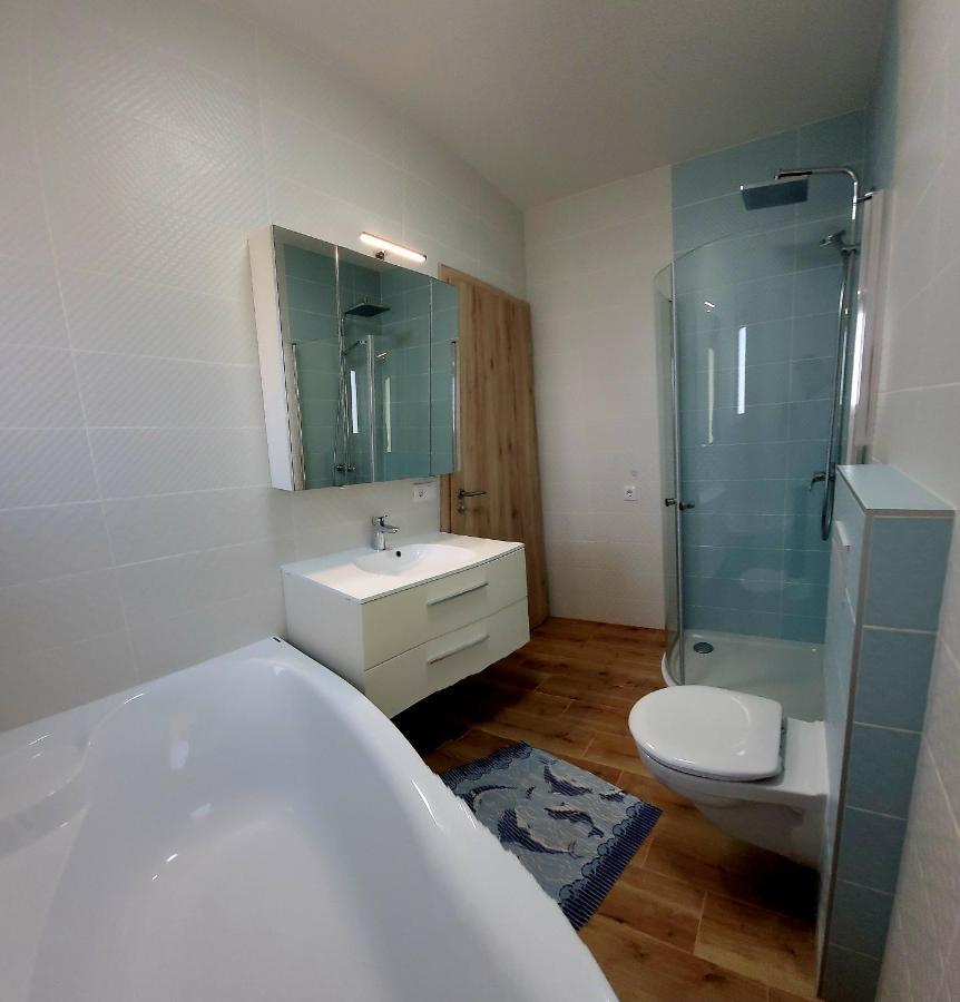 Zea Apartmanhaz Apartment Balatonfenyves Bagian luar foto