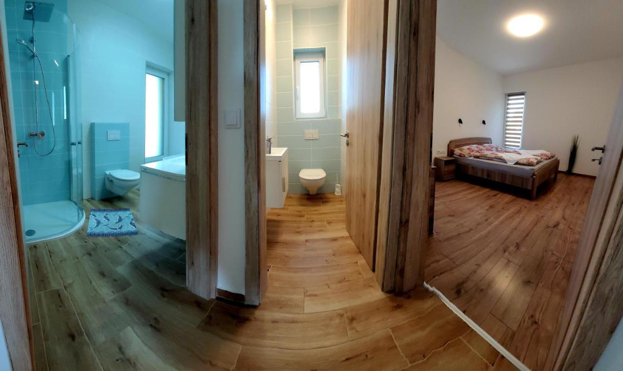 Zea Apartmanhaz Apartment Balatonfenyves Bagian luar foto