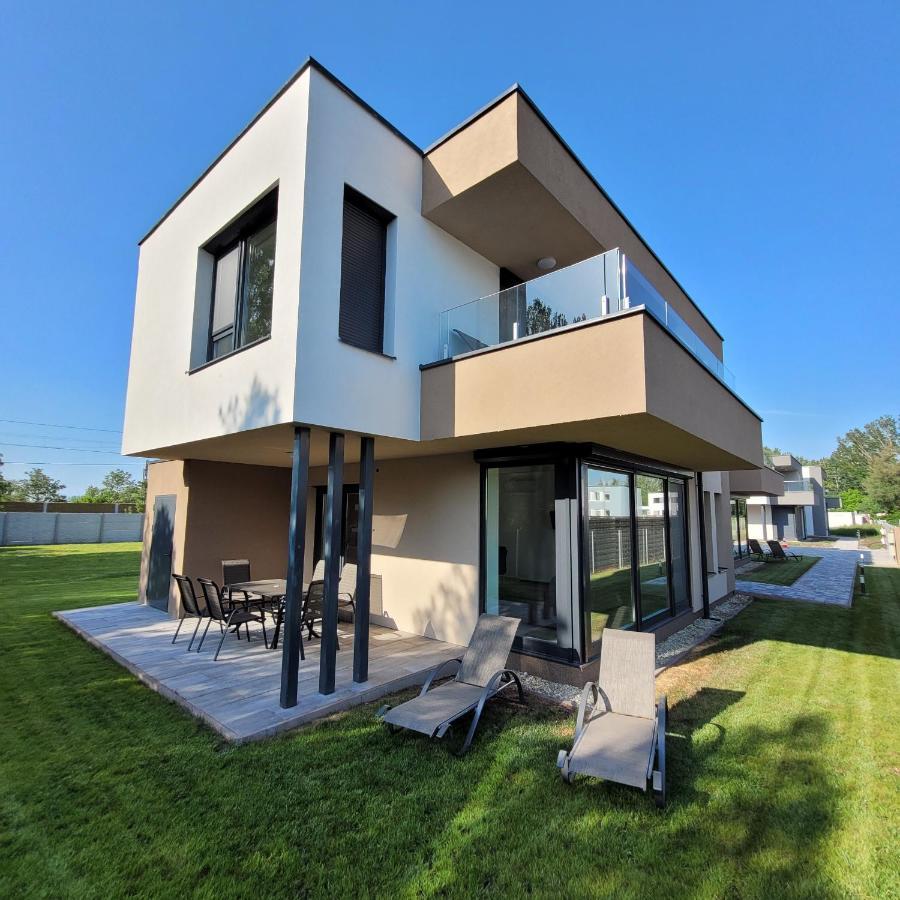 Zea Apartmanhaz Apartment Balatonfenyves Bagian luar foto
