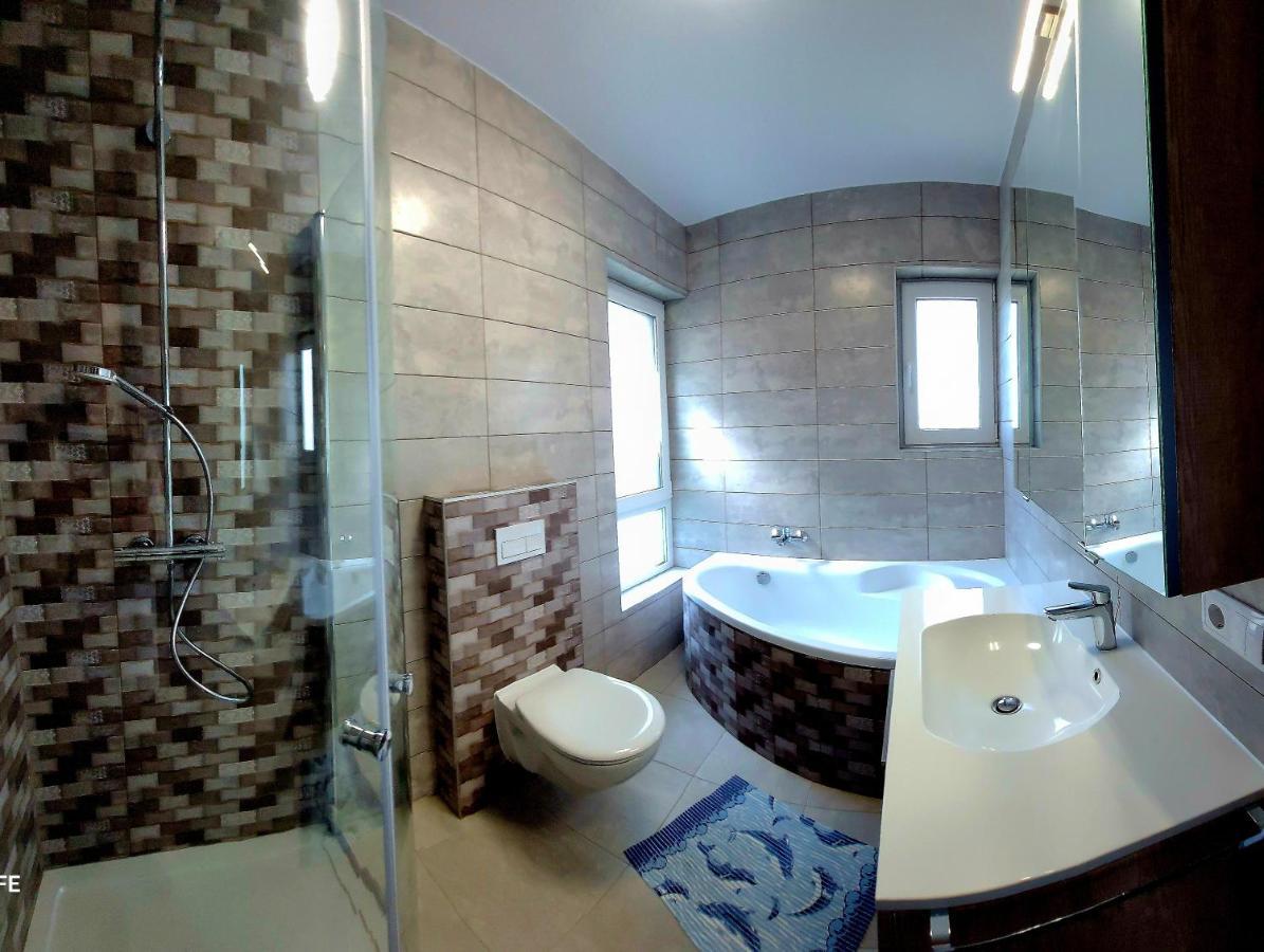 Zea Apartmanhaz Apartment Balatonfenyves Bagian luar foto